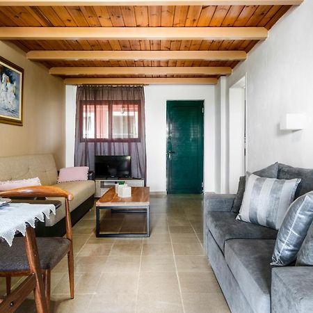 Vasilikos Garden Suites Dış mekan fotoğraf